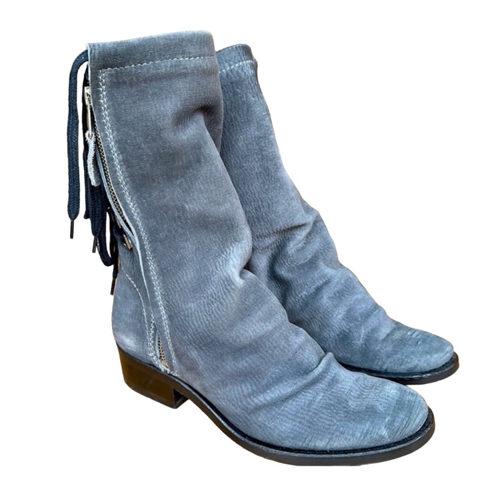 GEORGINA GOODMAN  gray boot, size 8, VGC